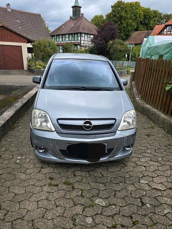 Silber Gebraucht 2008 Opel Meriva OPC Van / Kleinbus | 2.900 € - Bild 1/4