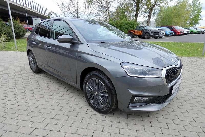 Gebraucht Skoda Fabia Drive 80 PS (58 kW) 2024 Graphitegrau metallic Kleinwagen