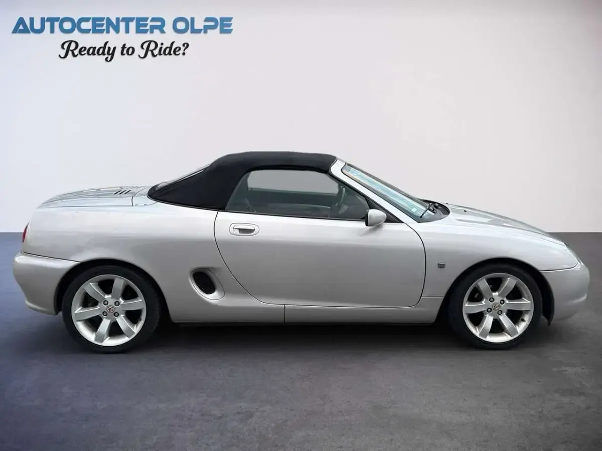 Gebraucht MG TF 120 PS (88 kW) 2003 Silber Cabrio