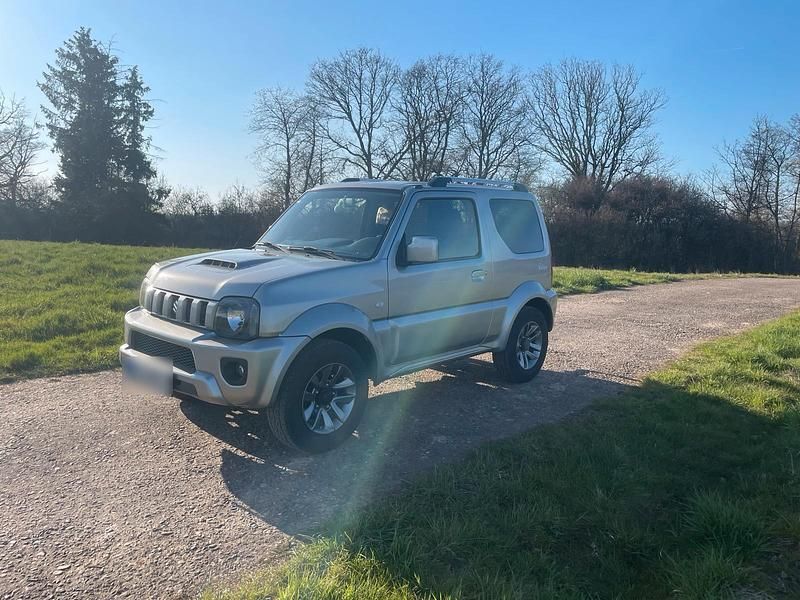 Gebraucht Suzuki Jimny 86 PS (63 kW) 2018 Silber SUV