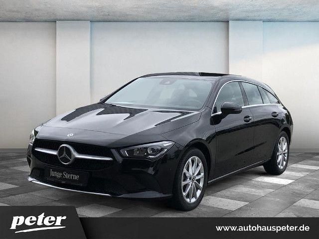 Schwarz Gebraucht 2021 Mercedes CLA200 Shooting Brake Kombi | 30.890 € (Fairer Preis) - Bild 1/4
