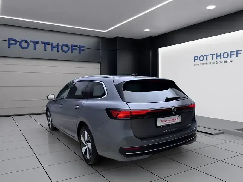 Gebraucht VW Passat Business 204 PS (150 kW) 2025 Kombi