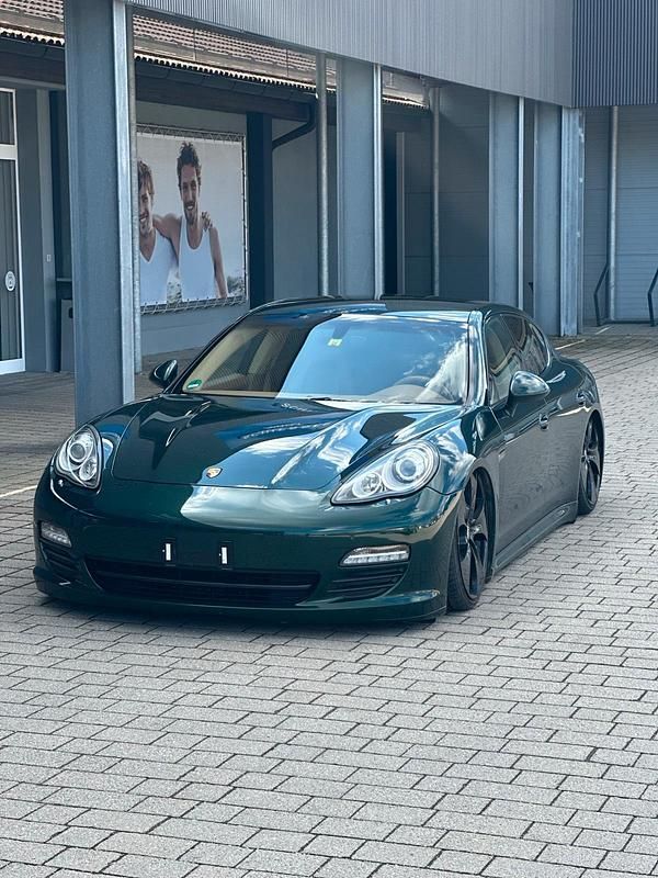 Gebraucht Porsche Panamera 4S 400 PS (294 kW) 2009 Grün Limousine