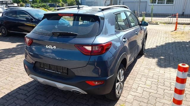 Denimblau metallic denimblau metallic Gebraucht 2021 Kia Stonic Vision SUV | 18.488 € (Fairer Preis) - Bild 1/4