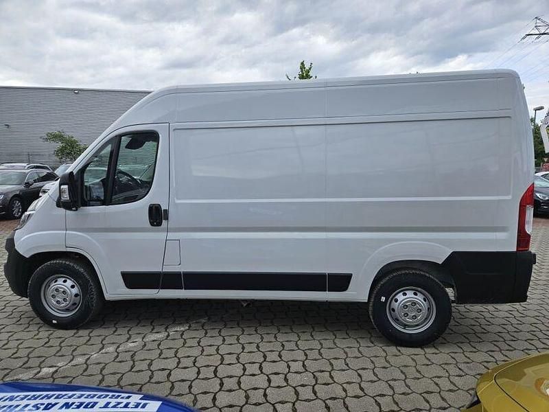 Gebraucht Opel Movano S 103 PS (75 kW) 2024 Weiss Van