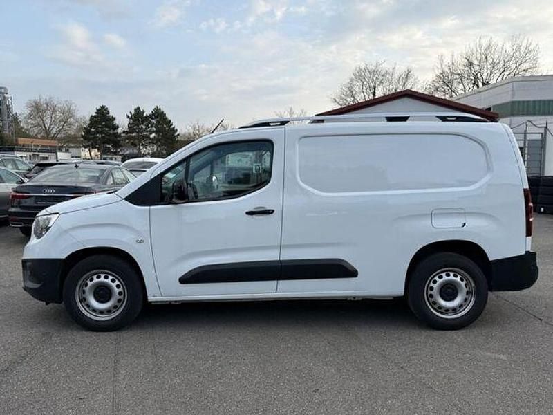 Gebraucht Opel Combo Edition 147 PS (108 kW) 2021 White jade Van / Kleinbus