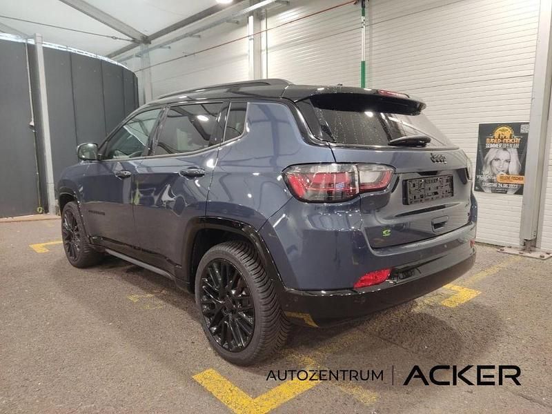 Gebraucht Jeep Compass 131 PS (96 kW) 2023 Blau SUV