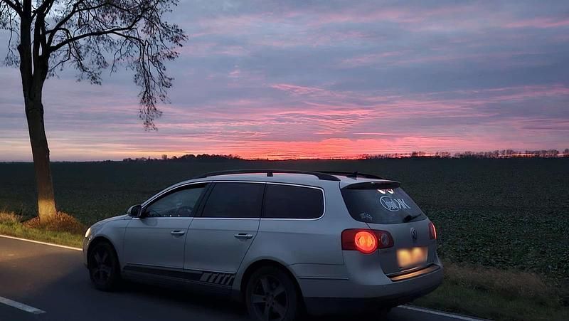 Używany VW Passat 140 KM (102 kW) 2009 Srebrny Kombi
