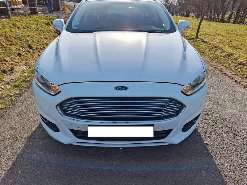 Gebraucht Ford Mondeo Business Edition 150 PS (110 kW) 2016 Weiß Limousine