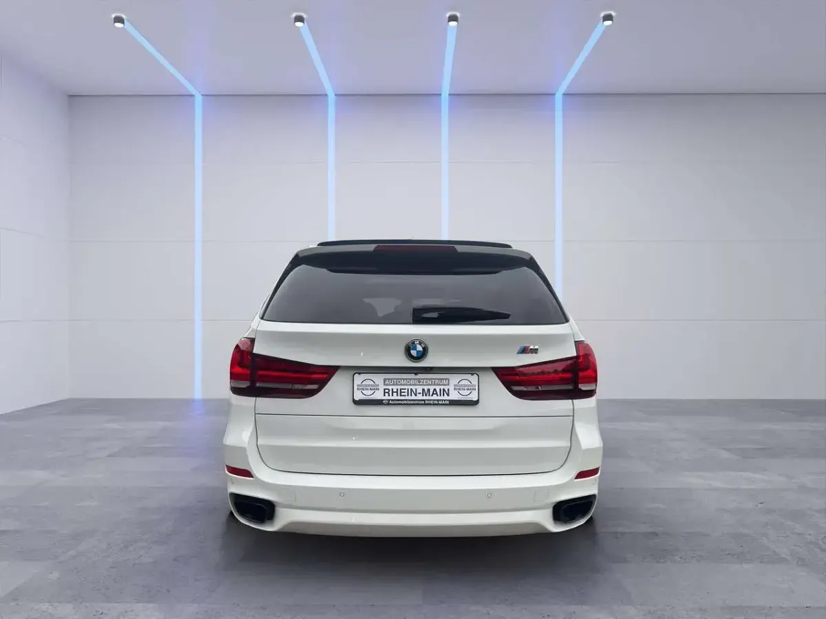 Gebraucht BMW X5 M Sport 258 PS (189 kW) 2015 Weiß SUV
