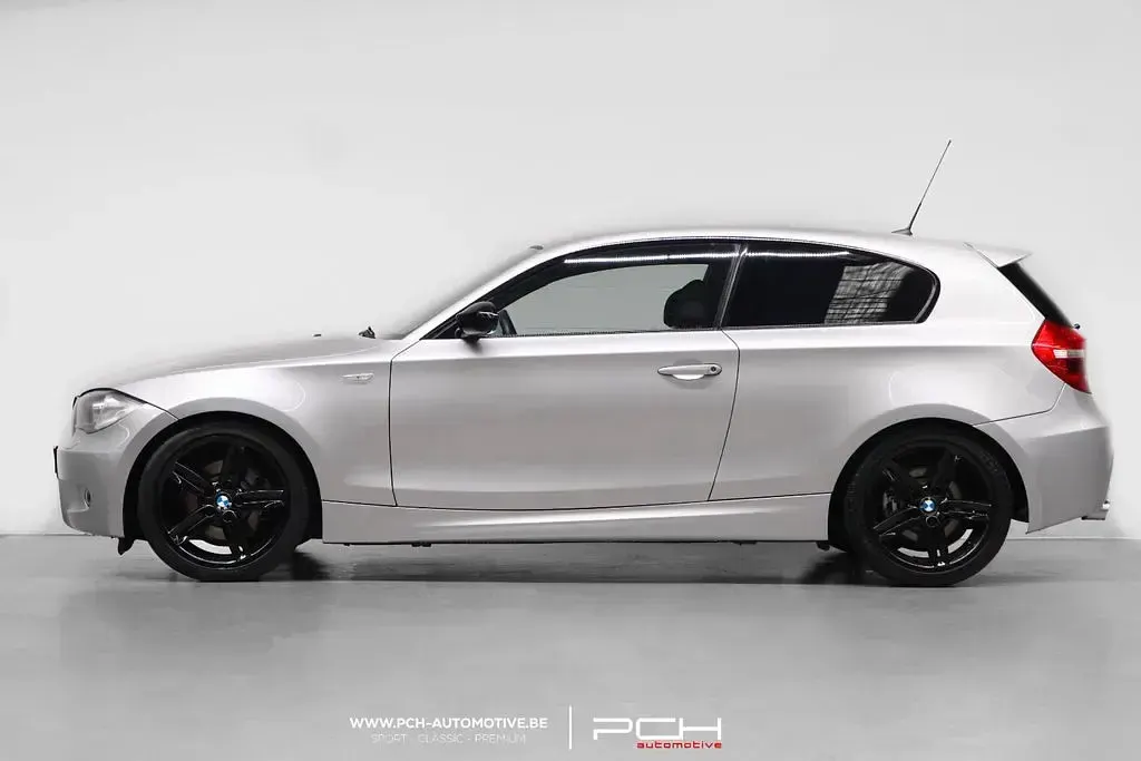 Gebraucht BMW 130 M Sport 265 PS (194 kW) 2007 Silber Kleinwagen