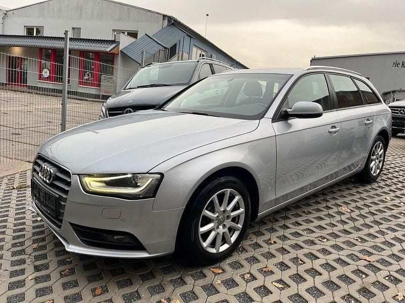 Gebraucht Audi A4 Ambiente 150 PS (110 kW) 2015 Silber Kombi
