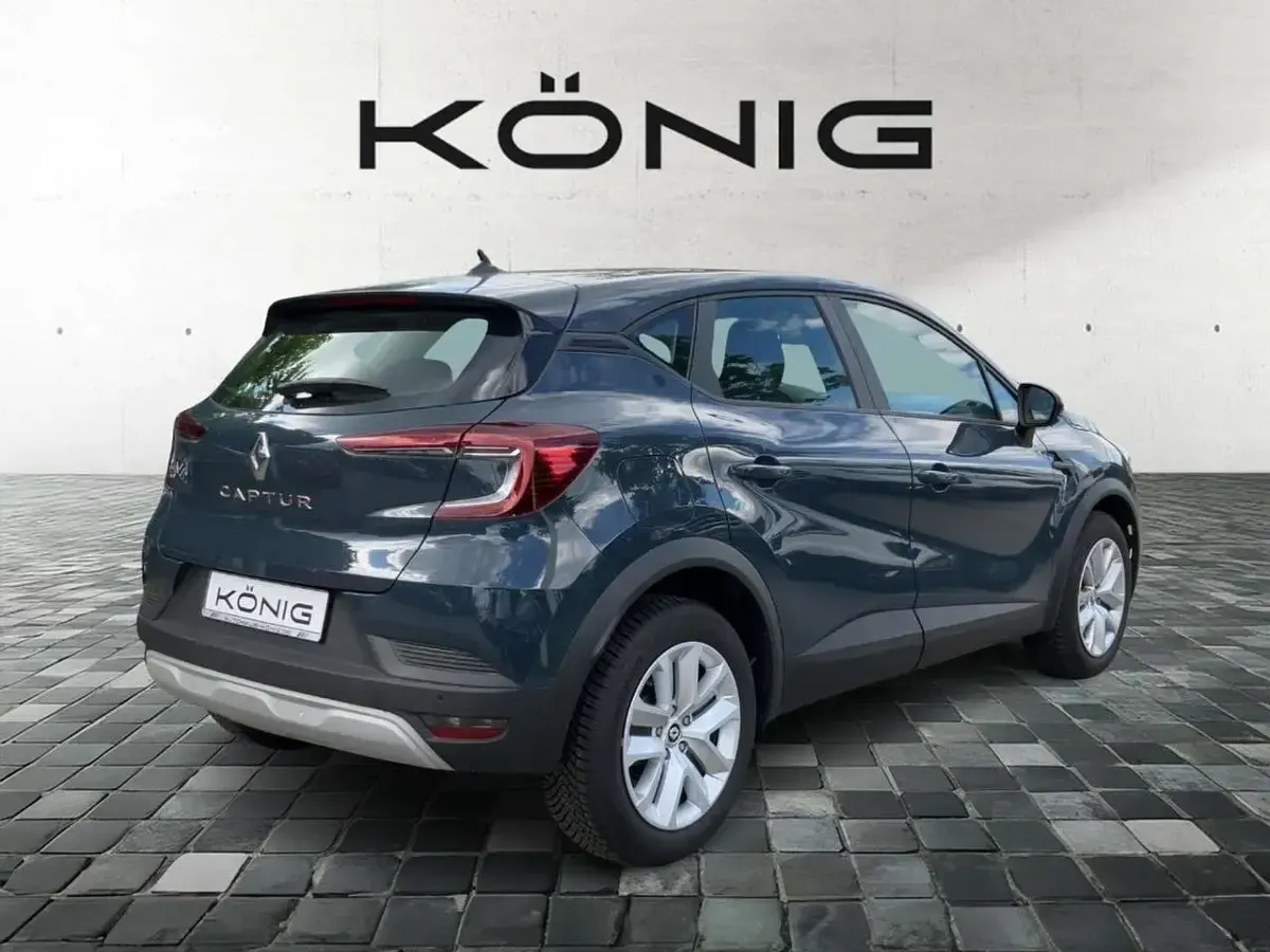 Gebraucht Renault Captur Equilibre 100 PS (73 kW) 2024 Blau SUV