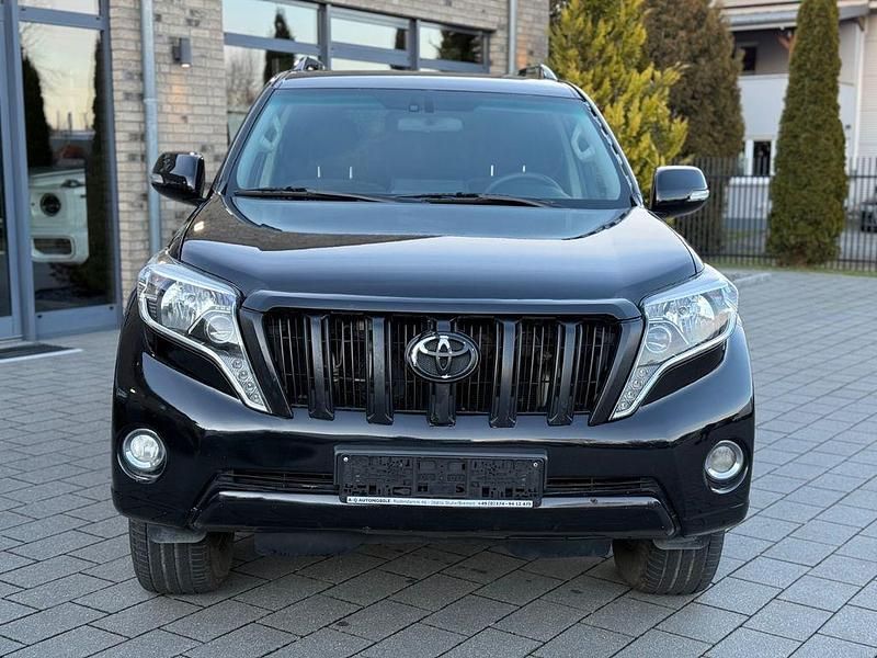 Gebraucht Toyota Land Cruiser Executive 177 PS (130 kW) 2016 Schwarz SUV