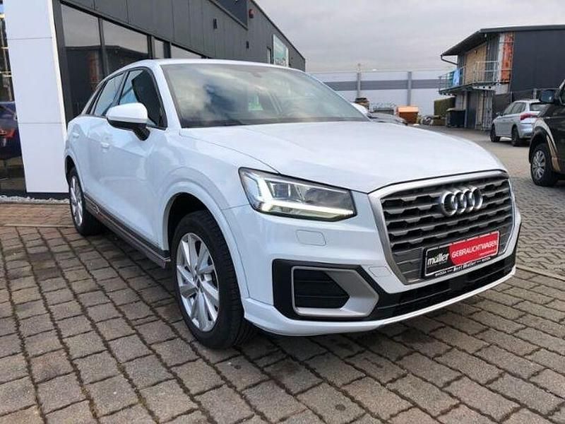 Gebraucht Audi Q2 Sport 150 PS (110 kW) 2018 Weiß SUV