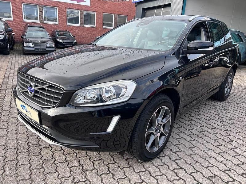 Gebraucht Volvo XC60 Ocean Race 150 PS (110 kW) 2015 Schwarz SUV