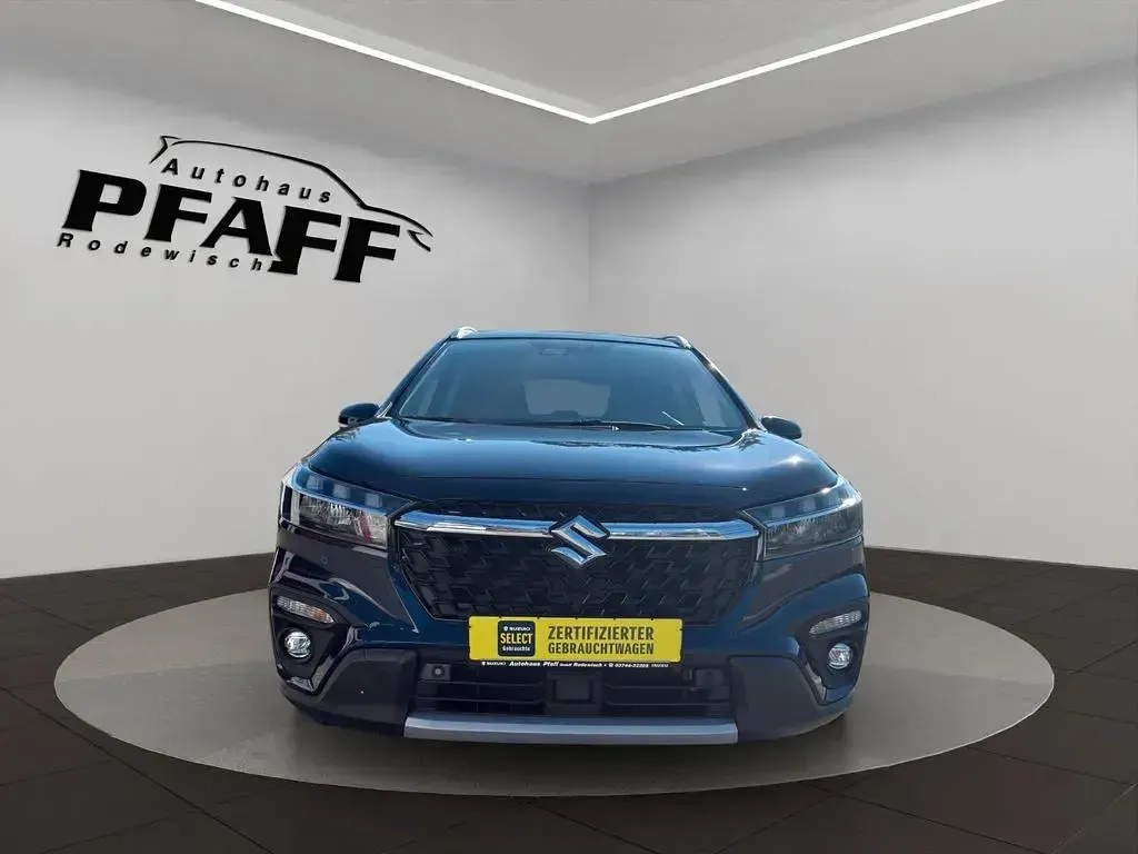 Gebraucht Suzuki SX4 S-Cross Comfort 102 PS (75 kW) 2023 Blau SUV