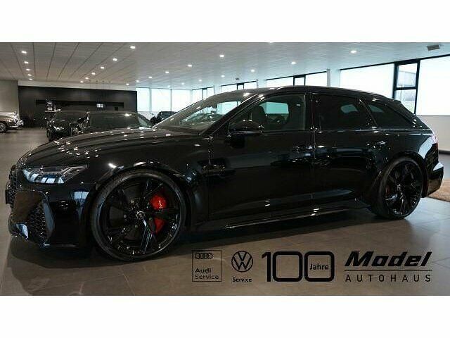 Gebraucht Audi RS6 Ambiente 600 PS (441 kW) 2024 Mythosschwarz metallic (metallic) Kombi