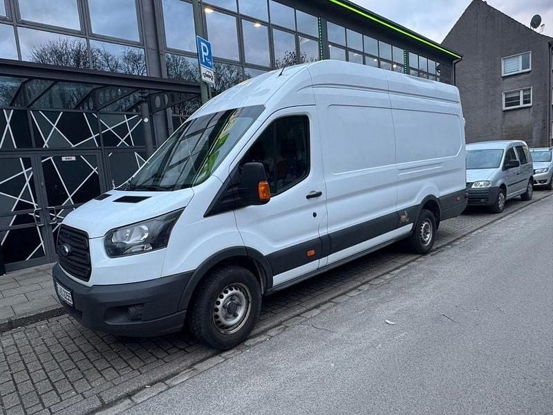 Gebraucht Ford Transit 105 PS (77 kW) 2017 Weiß Van / Kleinbus