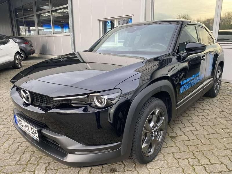 Jet black Gebraucht 2021 Mazda MX30 Comfort SUV | 17.980 € (Etwas zu teuer) - Bild 1/4