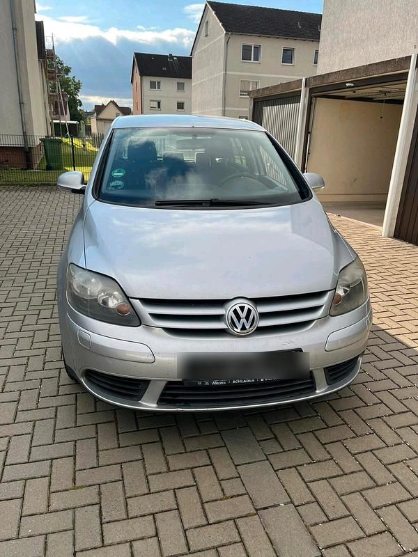 Silber Gebraucht 2005 VW Golf V Kombi | 2.250 € (Fairer Preis) - Bild 1/4