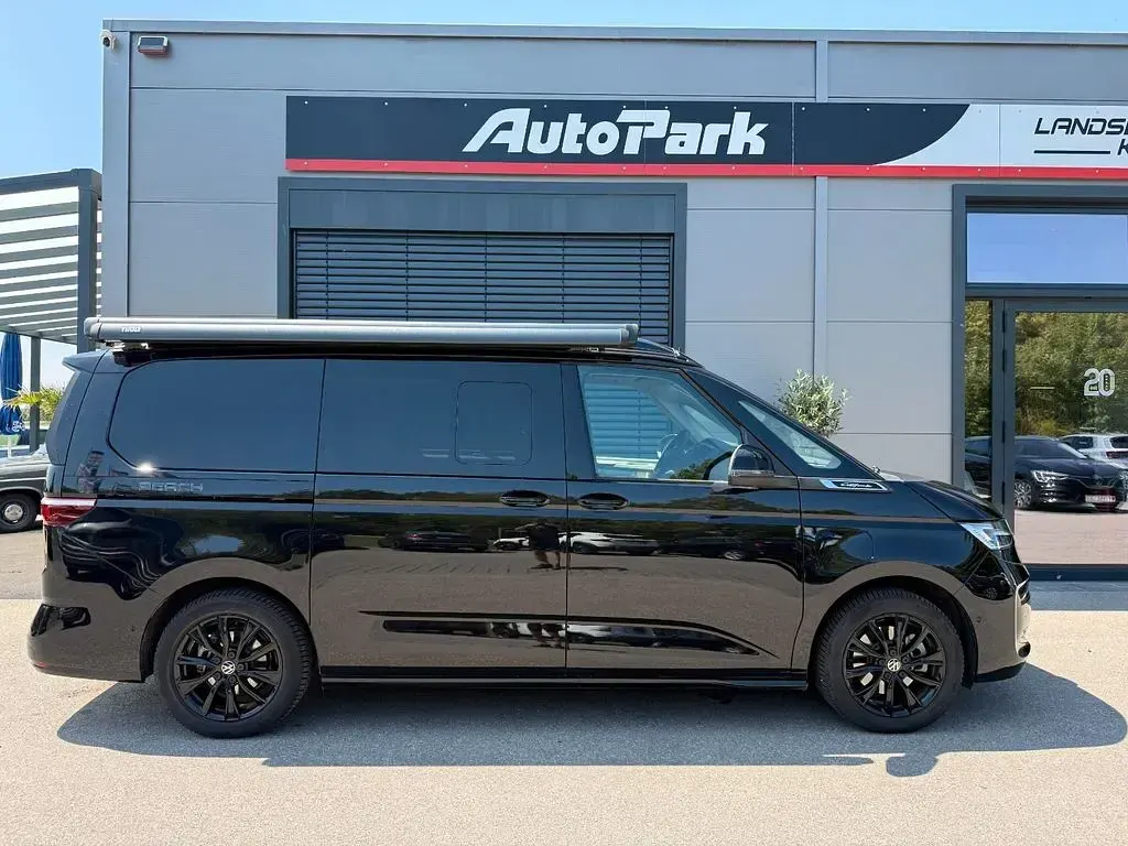 Gebraucht VW T7 Beach 177 PS (130 kW) 2026 Schwarz Van
