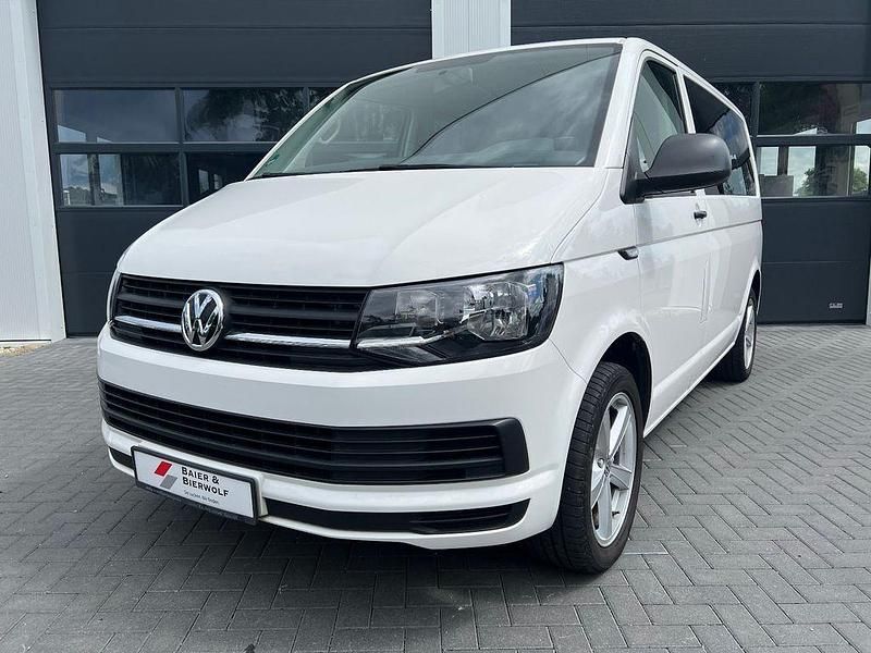 Second-hand VW T6 150 CP (110 kW) 2016 Alb Van