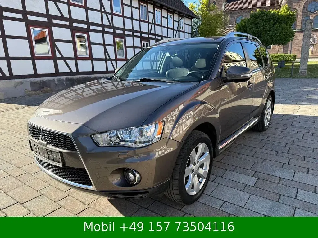 Gebraucht Mitsubishi Outlander Intense 156 PS (114 kW) 2010 Braun SUV