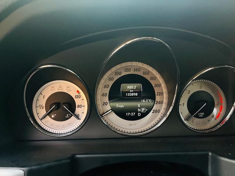 Gebraucht Mercedes GLK220 170 PS (125 kW) 2013 Grau SUV