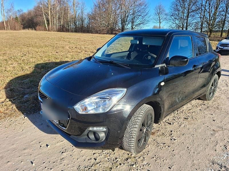 Schwarz Gebraucht 2019 Suzuki Swift Comfort Kleinwagen | 10.490 € (Guter Preis) - Bild 1/4
