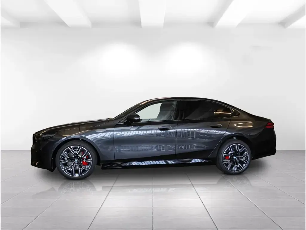 Neu BMW i5 Performance 250 kW (340 PS) 2026 Grau Limousine