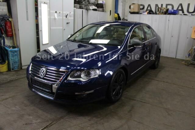 Gebraucht VW Passat Highline 150 PS (110 kW) 2005 Blau metallic Limousine