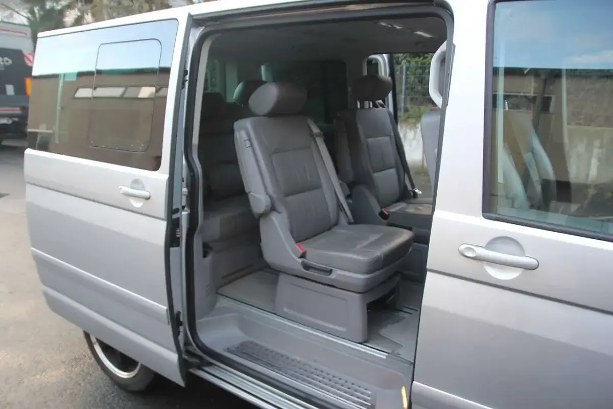 Gebraucht VW T5 Highline 235 PS (172 kW) 2004 Reflexsilber metallic Van