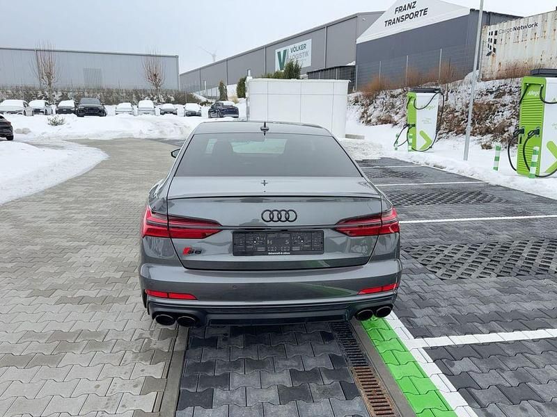 Gebraucht Audi S6 Ambiente 344 PS (253 kW) 2022 Daytonagrau perleffekt Limousine