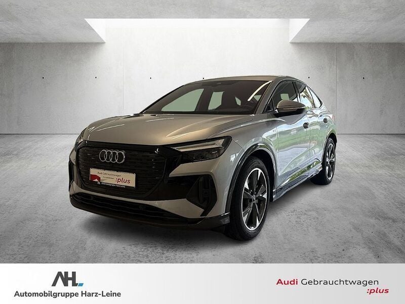 Silber Gebraucht 2024 Audi Q4 Sportback e-tron S-Line SUV | 44.588 € (Superpreis) - Bild 1/4