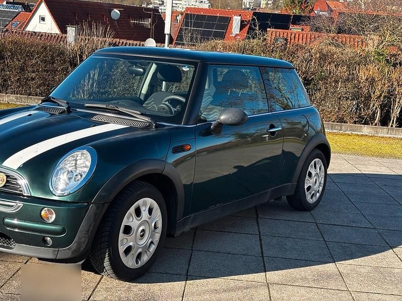 Usado Mini ONE 90 HP (66 kW) 2001 Verde Citadino