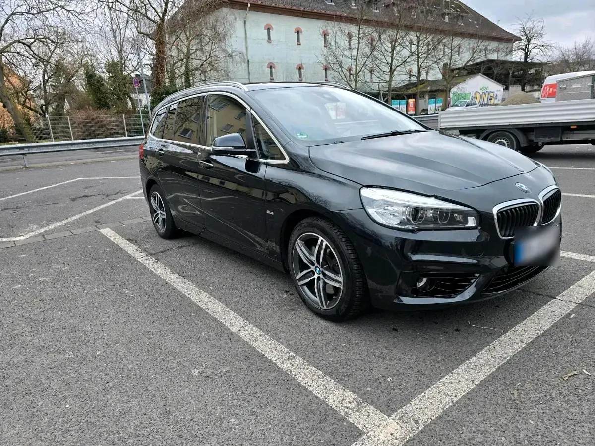 Second-hand BMW 220 190 CP (139 kW) 2016 Negru Break