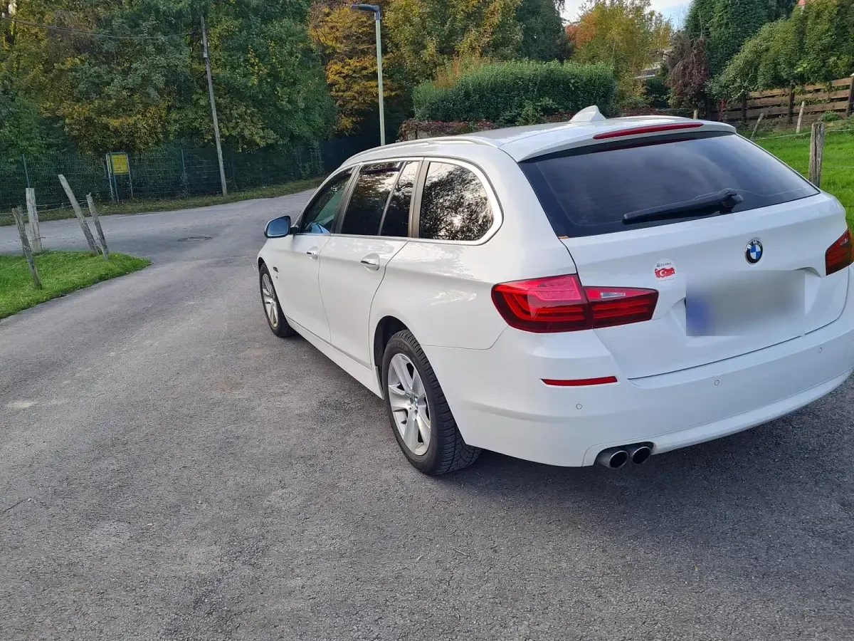 Gebraucht BMW 520 190 PS (139 kW) 2014 Weiß Kombi