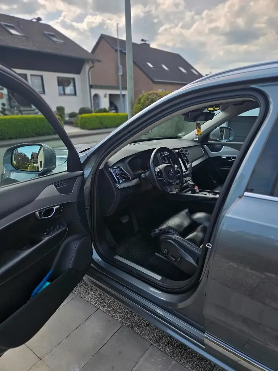 Gebraucht Volvo XC90 235 PS (172 kW) 2017 Silber SUV
