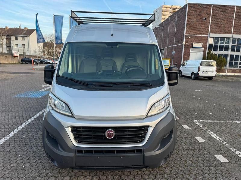 Gebraucht Fiat Ducato 150 PS (110 kW) 2017 Silber Van