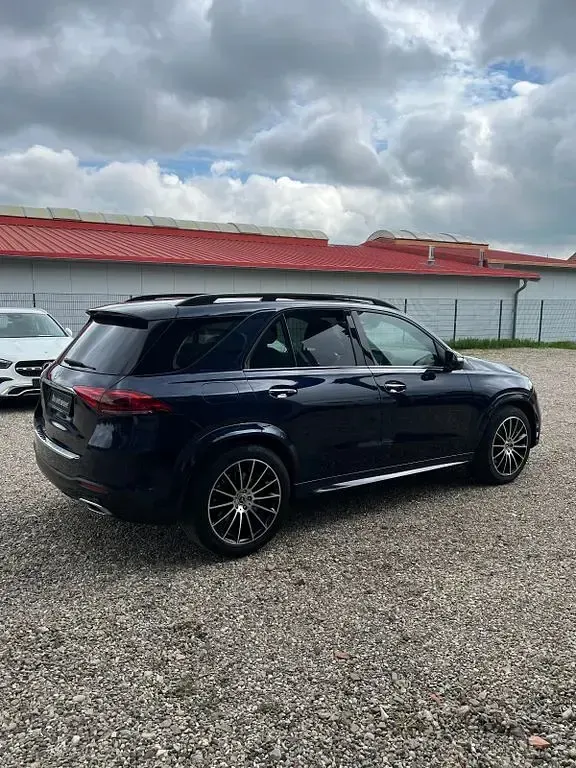 Gebraucht Mercedes GLE400 330 PS (242 kW) 2022 Blau SUV