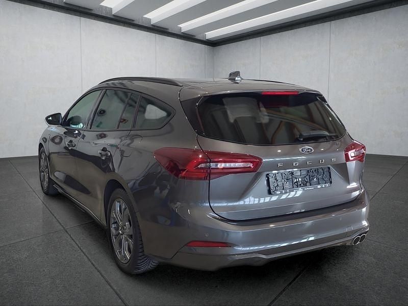Gebraucht Ford Focus ST-Line 116 PS (85 kW) 2023 Grau Kombi