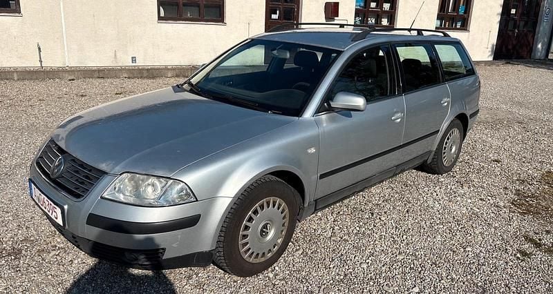 Gebraucht VW Passat 131 PS (96 kW) 2004 Silber Kombi