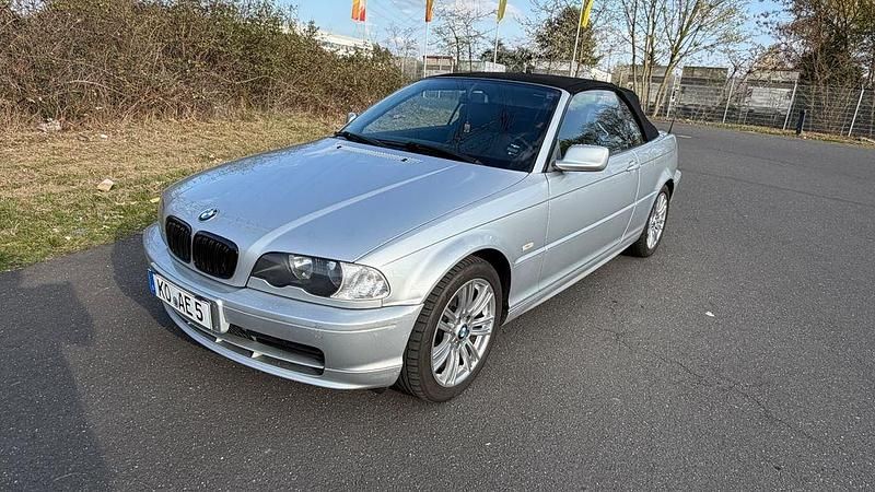 Gebraucht BMW 318 143 PS (105 kW) 2002 Silber Cabrio