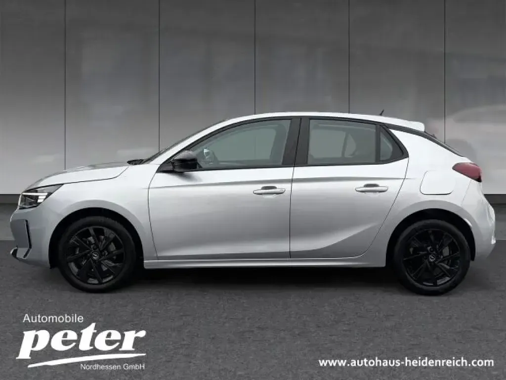 Gebraucht Opel Corsa 101 PS (74 kW) 2024 Grau/typ aussenverkleidung lackierung (metallic) Kleinwagen