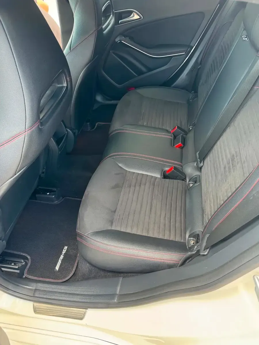 Gebraucht Mercedes CLA180 122 PS (89 kW) 2016 Weiß Coupé