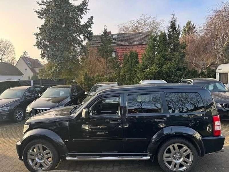 Gebraucht Dodge Nitro 260 PS (191 kW) 2008 Brilliant black crystal pearl SUV