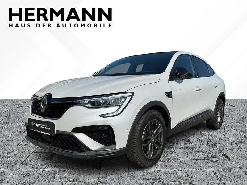 Kyanitweiß metallic (weiß) Gebraucht 2022 Renault Arkana R.S. SUV | 22.578 € (Fairer Preis) - Bild 1/4