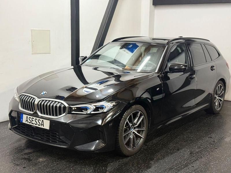 Gebraucht BMW 320 M Sport 190 PS (139 kW) 2023 Schwarz Limousine