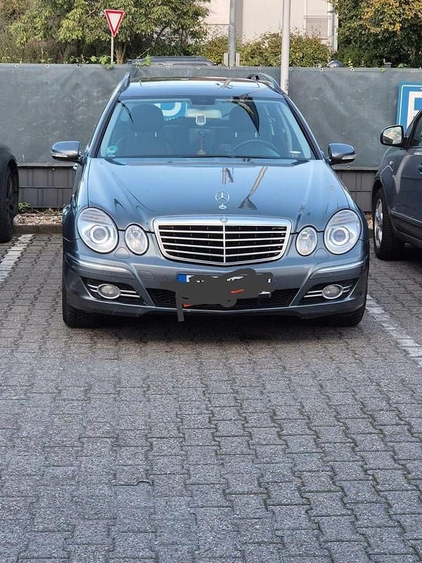 Gebraucht 2006 Mercedes E280 Avantgarde Kombi | 4.999 € (Fairer Preis) - Bild 1/4